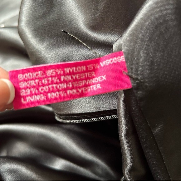 Walter by Walter Baker Black lace Mini flowy dress - Picture 9 of 10